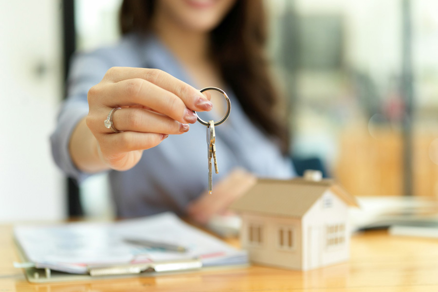 Agente di affari in mediazione immobiliare